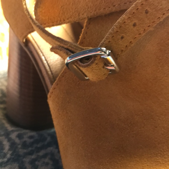 Topshop golden yellow suede strappy wedges sz 7.5 - Picture 6 of 7